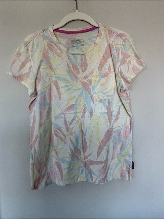 Patagonia Tops - Patagonia Pastel Floral Leaf Short Sleeve Tee - Pink Blue Yellow